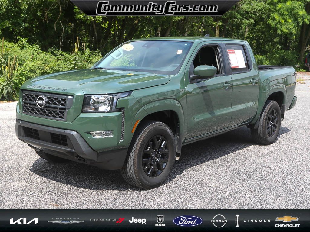 2023 Nissan Frontier SV photo 2