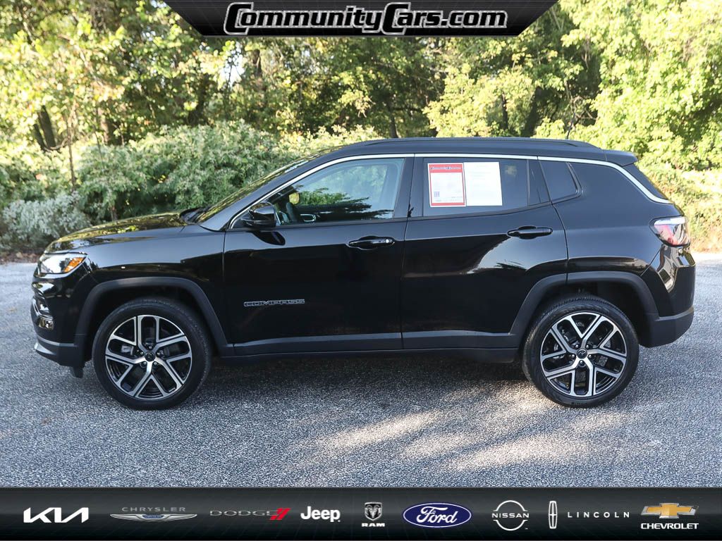 2025 Jeep Compass Limited photo 3