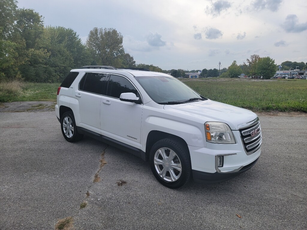 2017 Gmc Terrain SLE photo 2