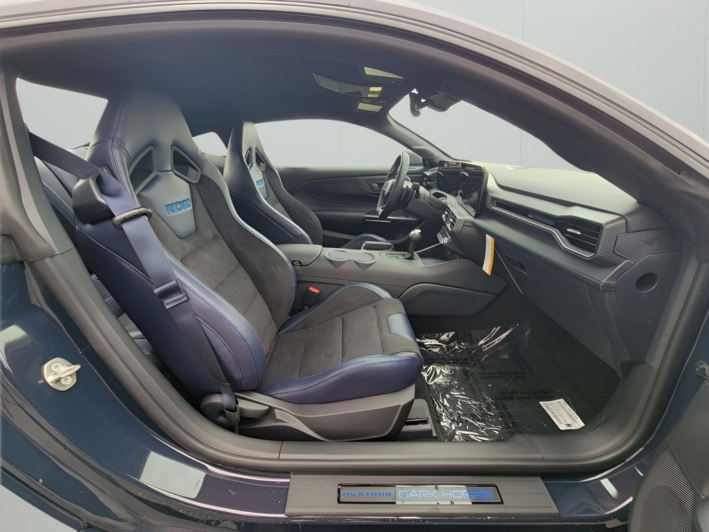 2025 Ford Mustang Dark Horse - Photo 34