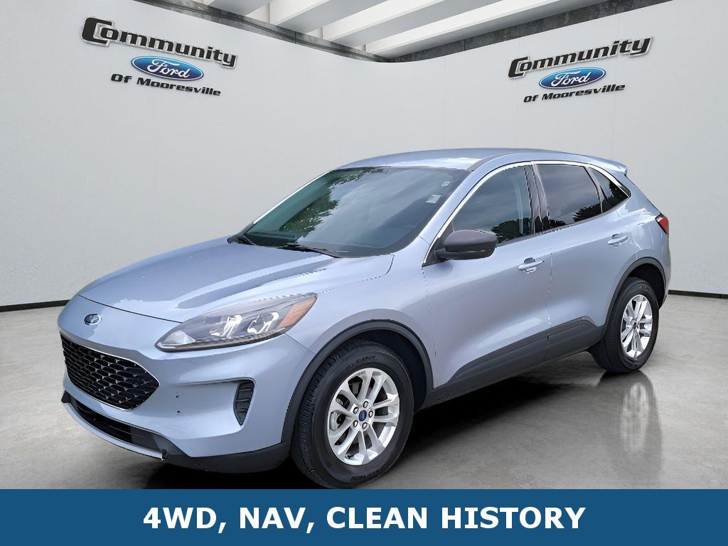 2022 Ford Escape SE's photo