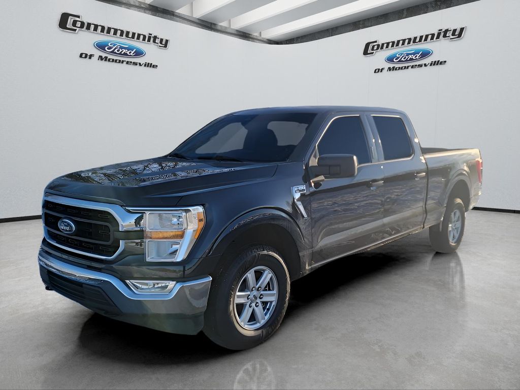 2022 Ford F-150 XLT's photo