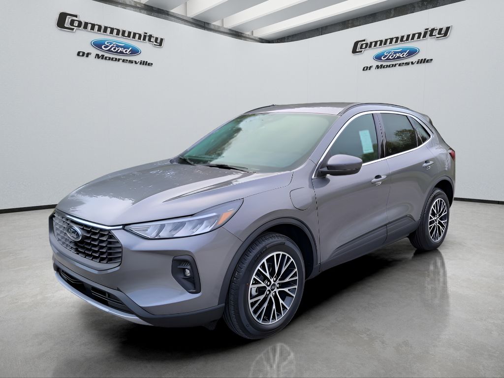 2026 Ford Escape PHEV's photo