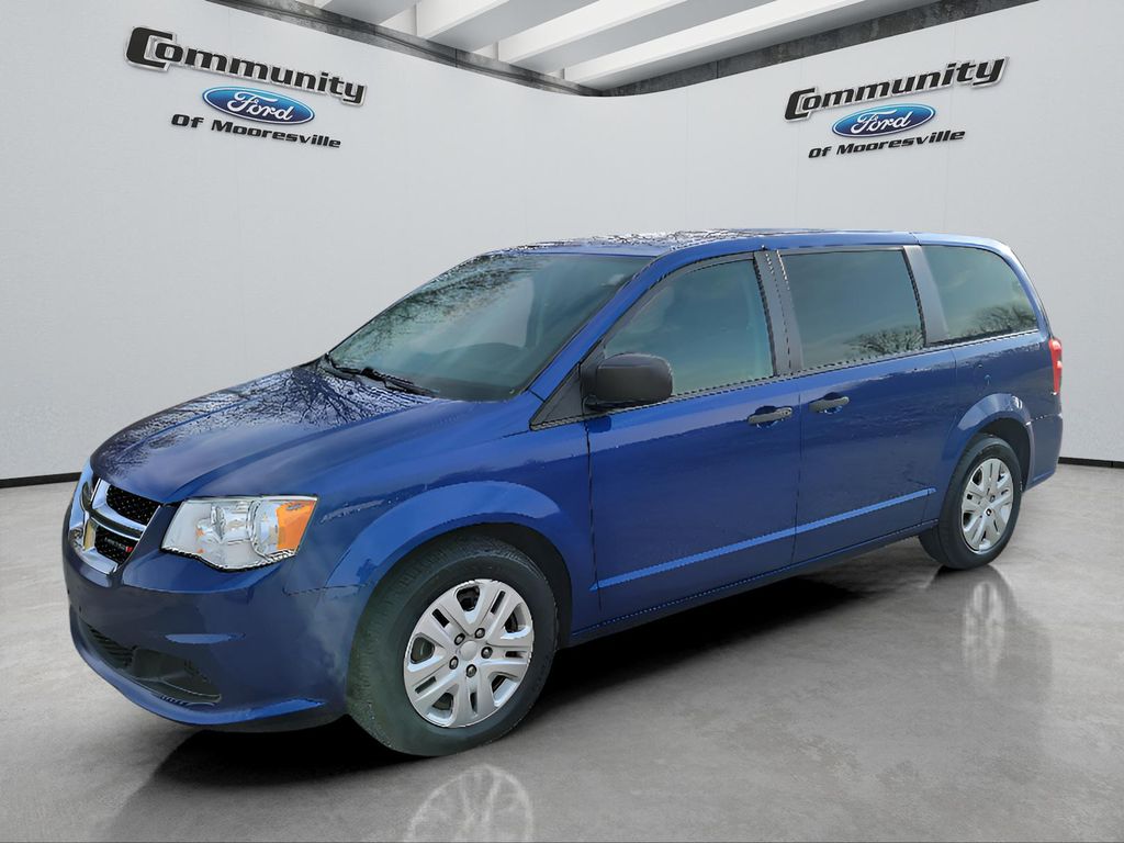 2019 Dodge Grand Caravan SE's photo