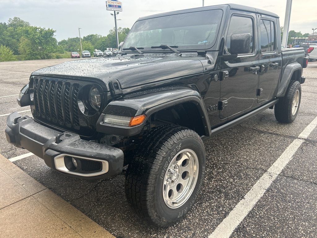 2022 Jeep Gladiator Sport S's photo