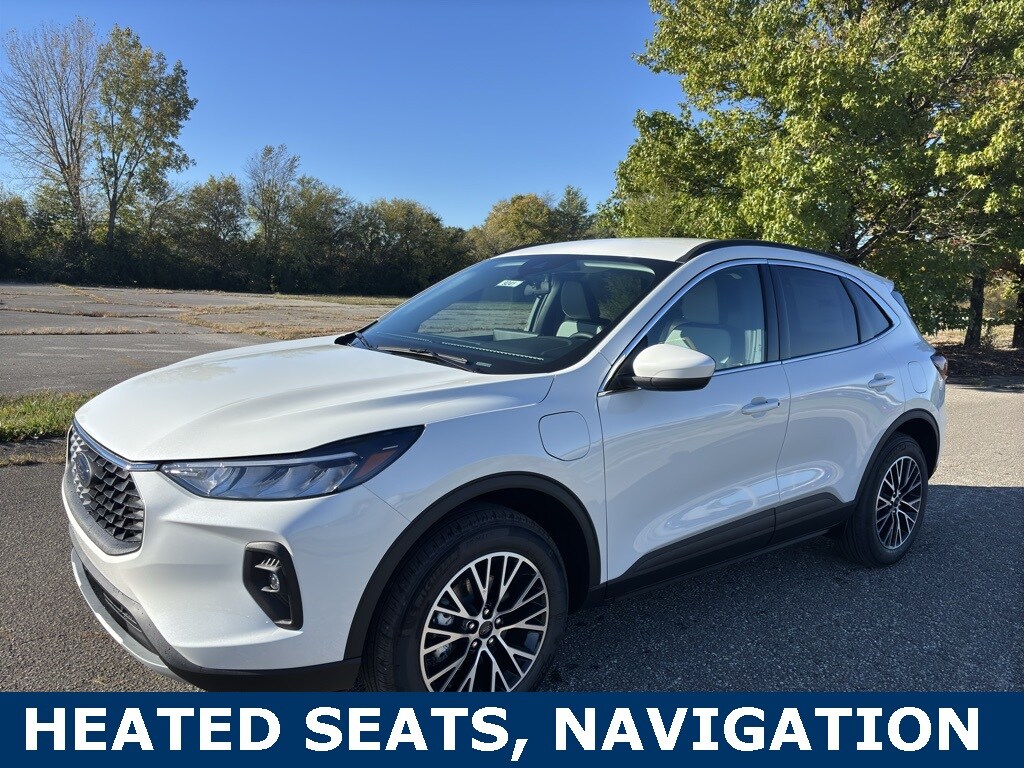 2025 Ford Escape photo 2