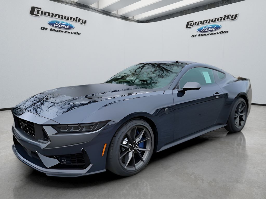 2025 Ford Mustang Dark Horse's photo