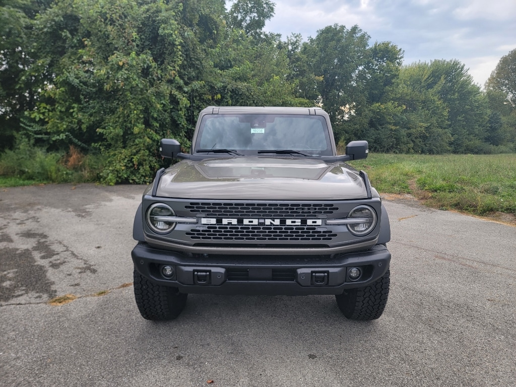 New 2025 Ford Bronco Badlands SUV