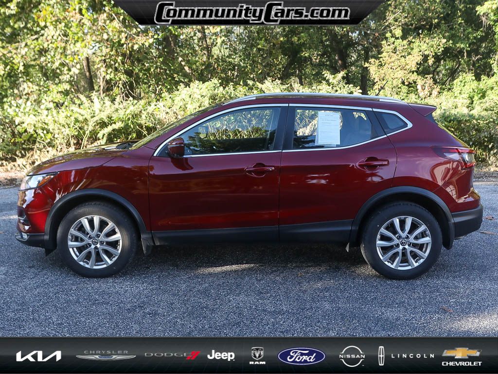 2021 Nissan Rogue Sport SV photo 3