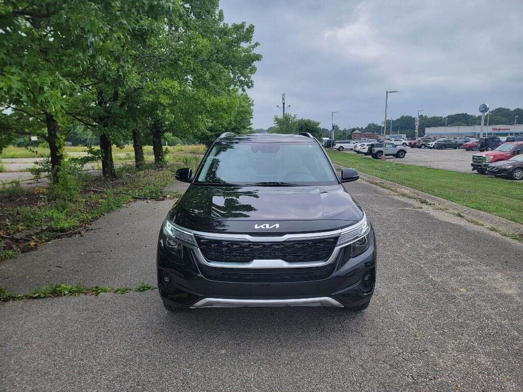 Used 2022 Kia Seltos EX with VIN KNDERCAA0N7314234 for sale in Mooresville, IN