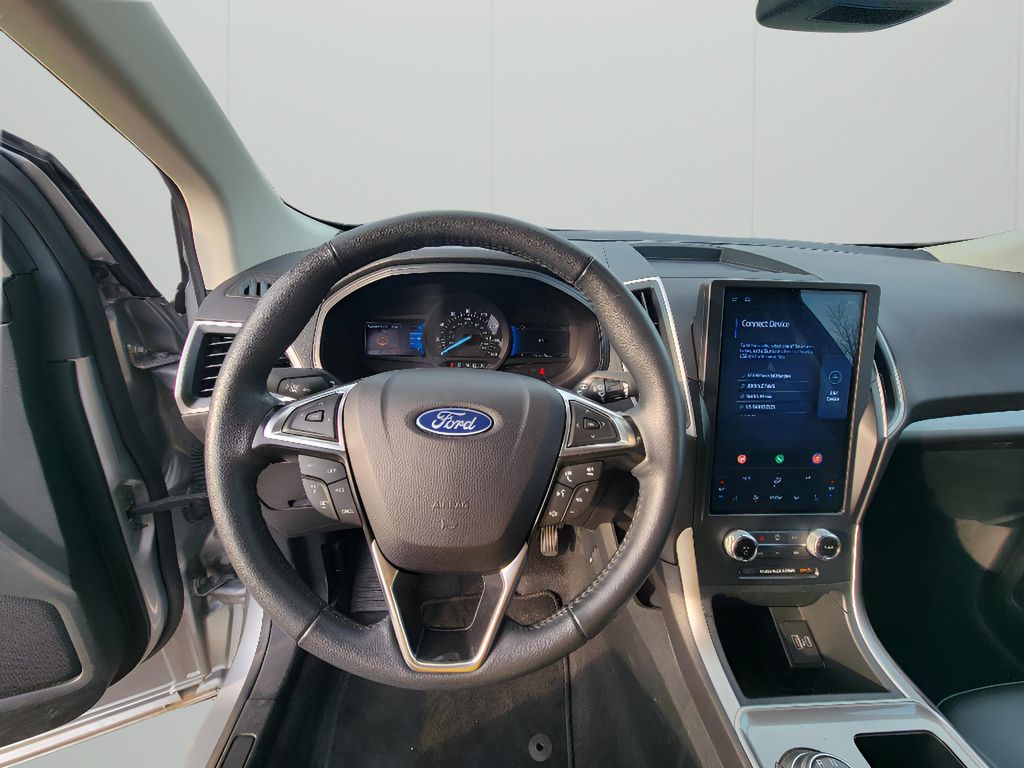 2024 Ford Edge SEL - Photo 13