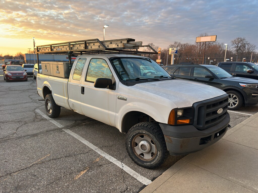 Used 2007 Ford F-250 Truck Super Cab