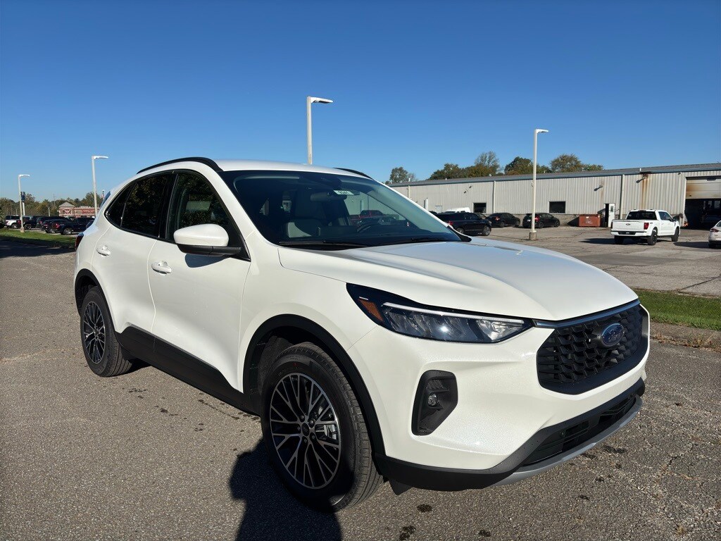 2025 Ford Escape photo 4