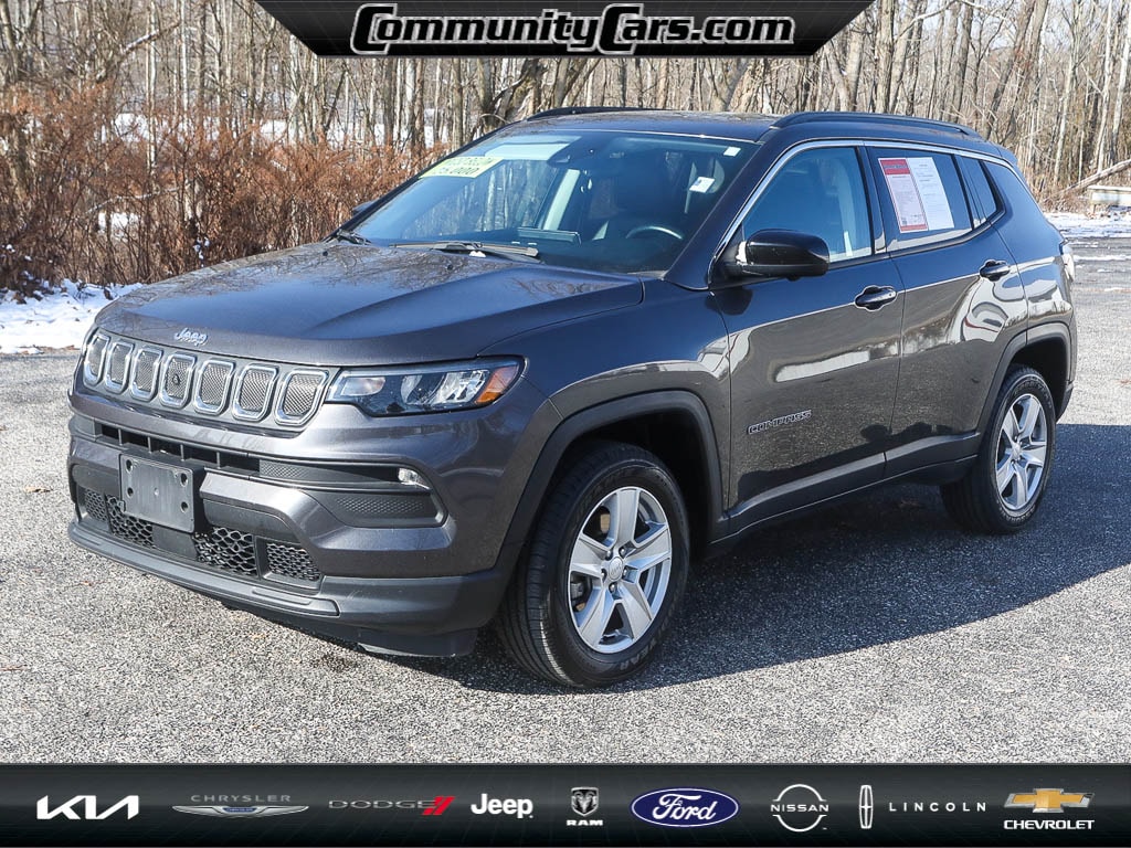 2022 Jeep Compass Latitude's photo