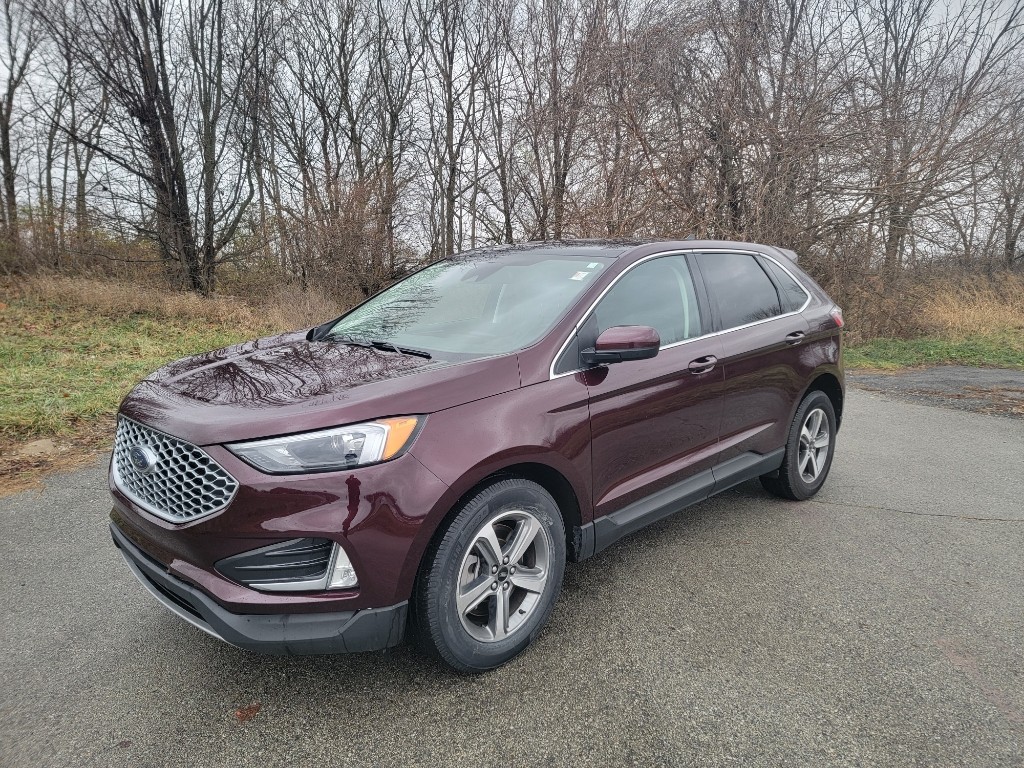 2023 Ford Edge SEL's photo