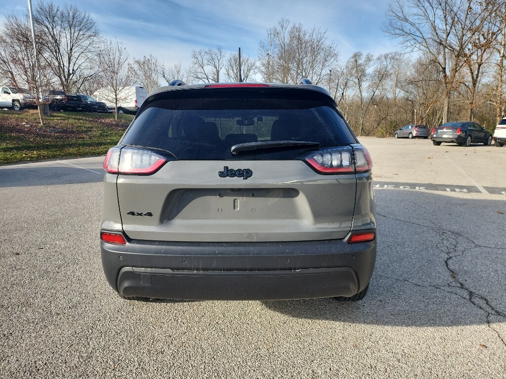 2023 Jeep Cherokee Altitude Lux photo 4