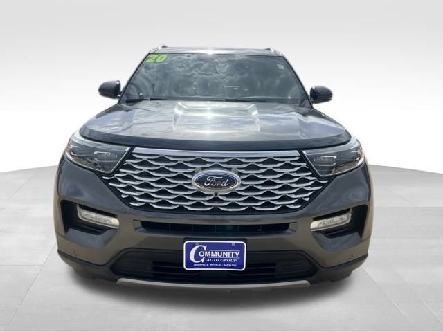 2020 Ford Explorer Platinum photo 2
