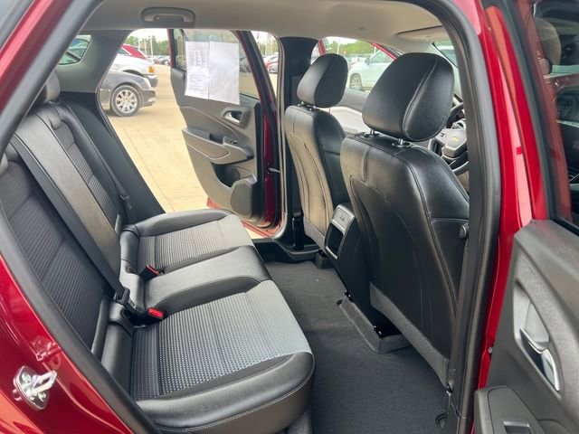 2025 Chevrolet Trax LT - Photo 15