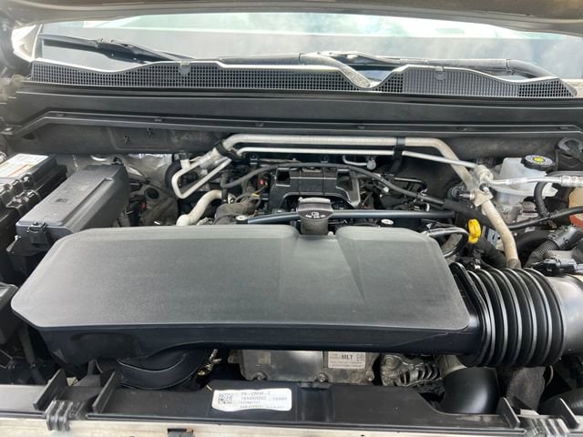 2023 Chevrolet Colorado LT - Photo 29