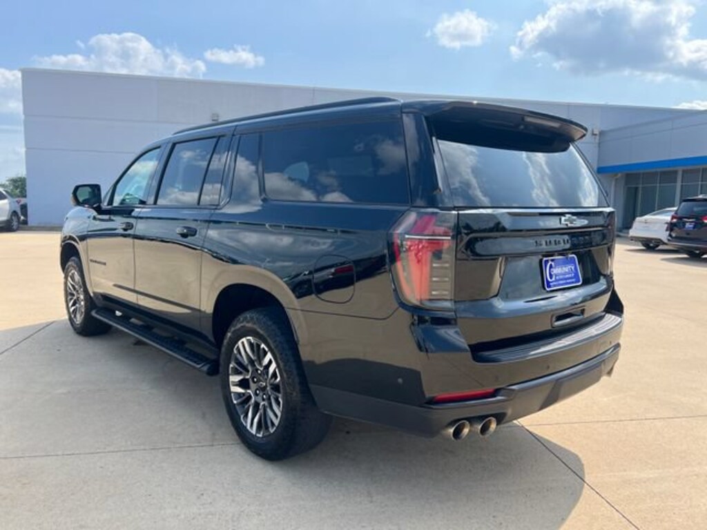 Used 2025 Chevrolet Suburban Z71 SUV