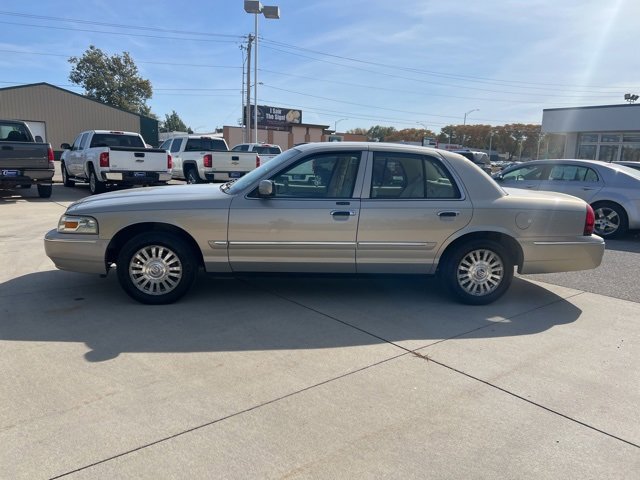 2006 Mercury Grand Marquis LS photo 4