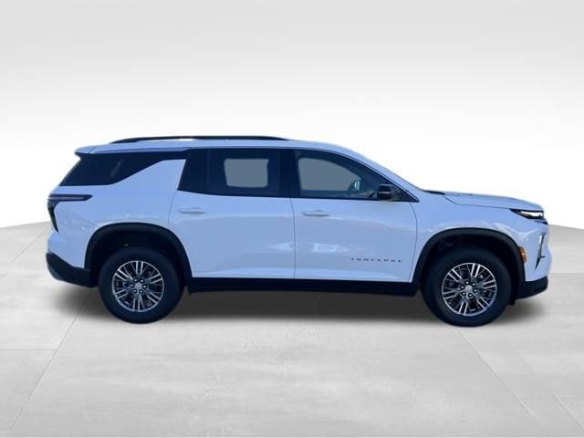 2025 Chevrolet Traverse LT - Photo 10
