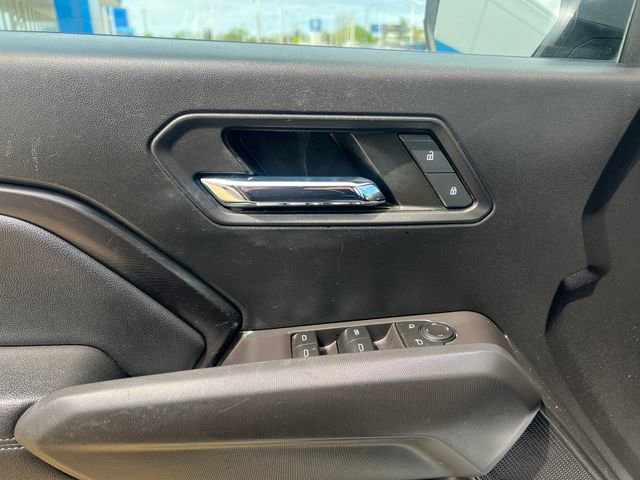 2023 Chevrolet Colorado LT - Photo 27