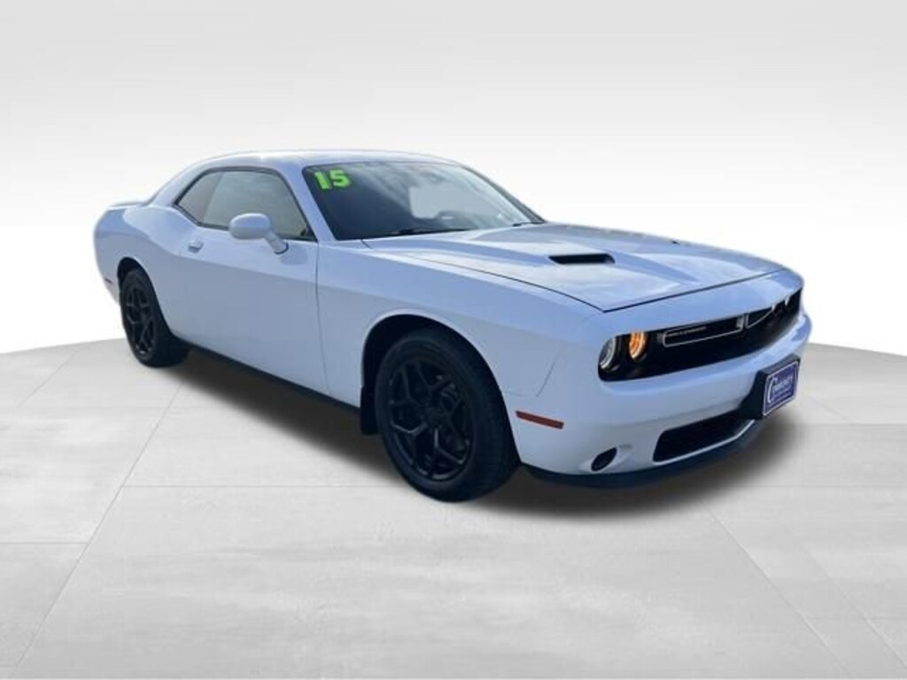 Used 2015 Dodge Challenger SXT Coupe
