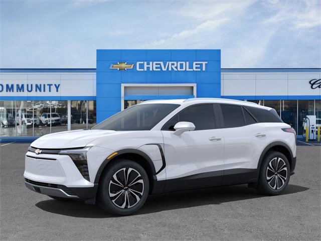 2025 Chevrolet Blazer EV photo 2