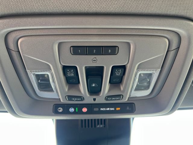 2022 Chevrolet Silverado 1500 LTZ - Photo 37