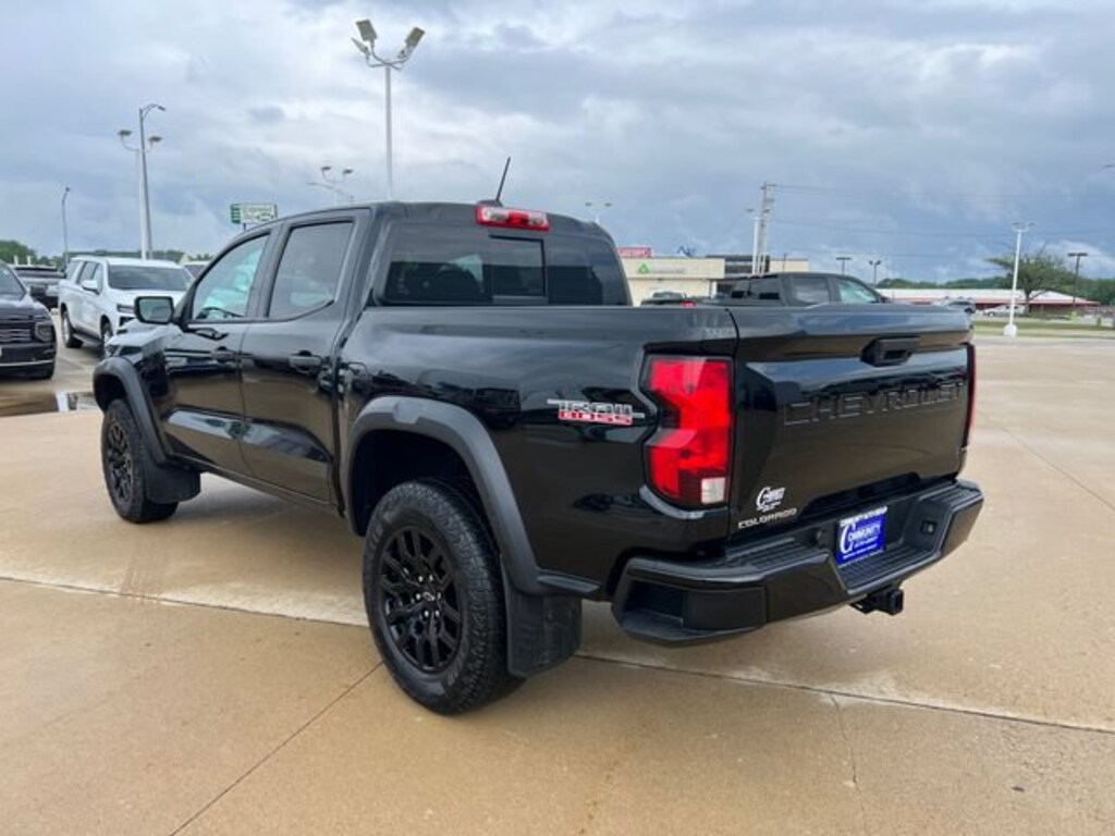Used 2024 Chevrolet Colorado Trail Boss Truck Crew Cab
