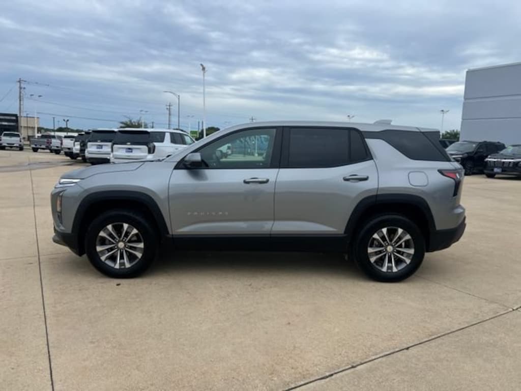 Used 2025 Chevrolet Equinox LT SUV