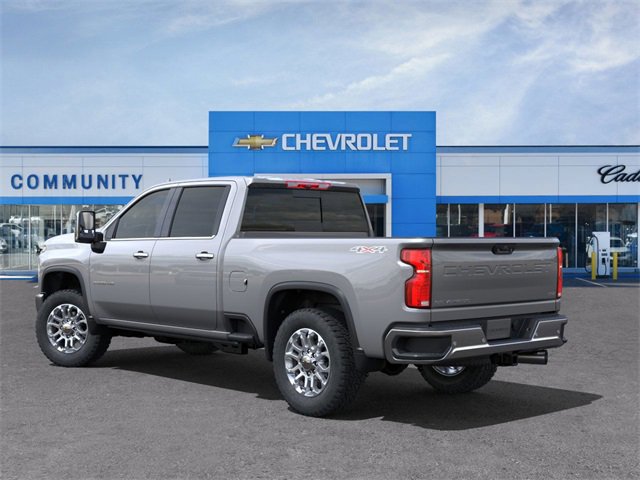 2025 Chevrolet Silverado 2500HD LTZ photo 3