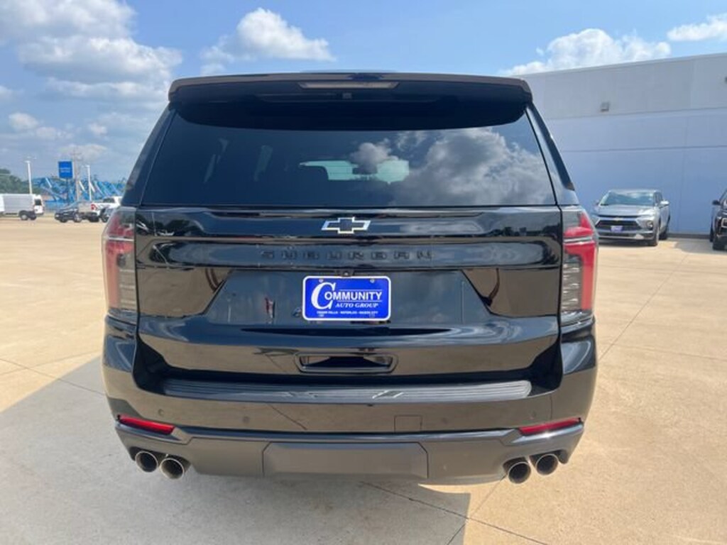 Used 2025 Chevrolet Suburban Z71 SUV