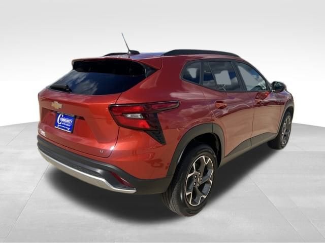 2024 Chevrolet Trax LT - Photo 9