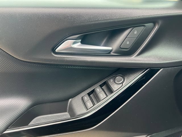2025 Chevrolet Equinox LT - Photo 26