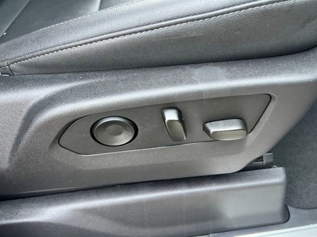 2025 Chevrolet Silverado 1500 LTZ - Photo 20