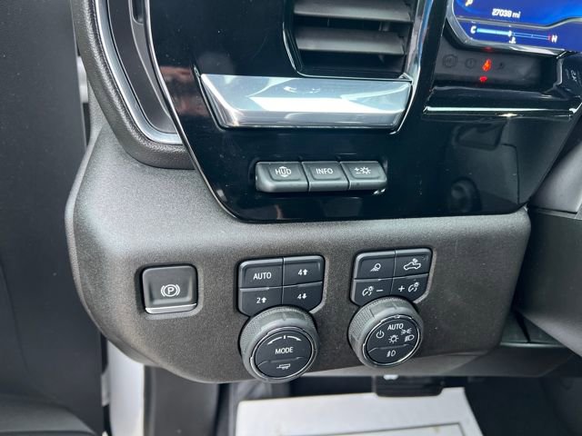 2025 Chevrolet Silverado 1500 LTZ - Photo 33