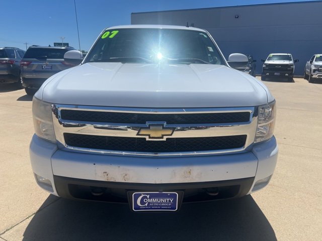 Used 2007 Chevrolet Silverado 1500 LTZ with VIN 2GCEK13M771639947 for sale in Cedar Falls, IA