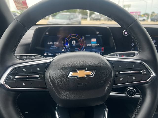 2025 Chevrolet Equinox LT - Photo 23