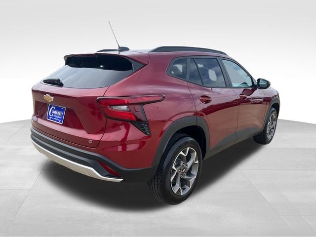 2025 Chevrolet Trax LT - Photo 7