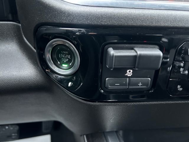 2025 Chevrolet Silverado 1500 LTZ - Photo 29