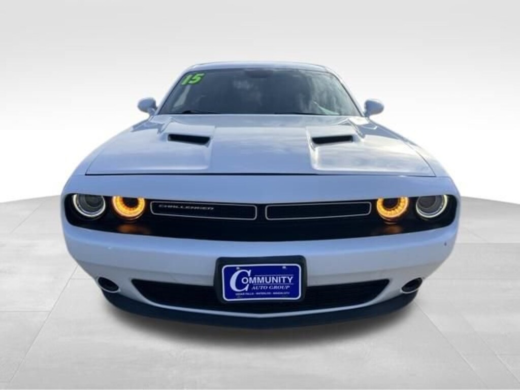 Used 2015 Dodge Challenger SXT Coupe