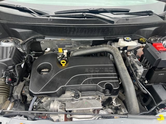 2025 Chevrolet Equinox LT - Photo 29