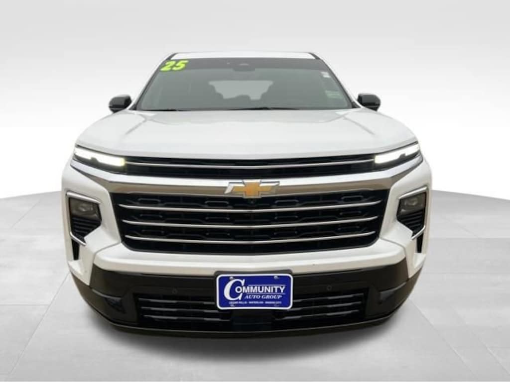 Certified 2025 Chevrolet Traverse High Country SUV