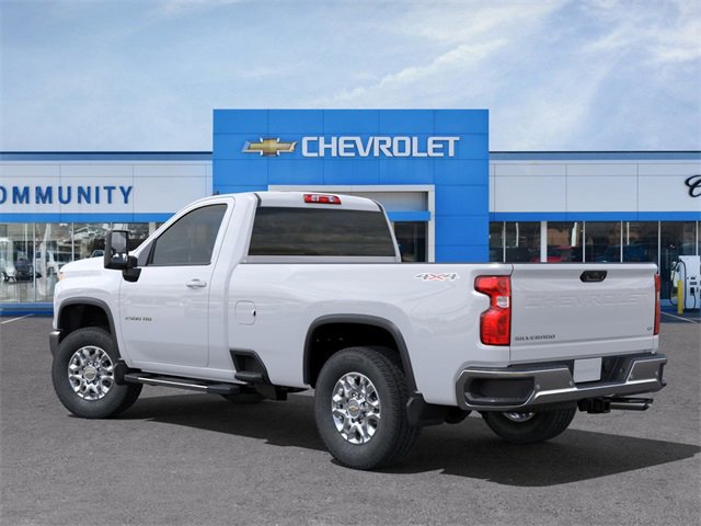 2025 Chevrolet Silverado 2500HD LT photo 3