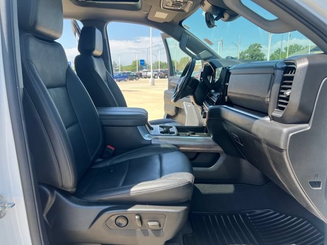 2024 Chevrolet Silverado 2500HD LTZ - Photo 18
