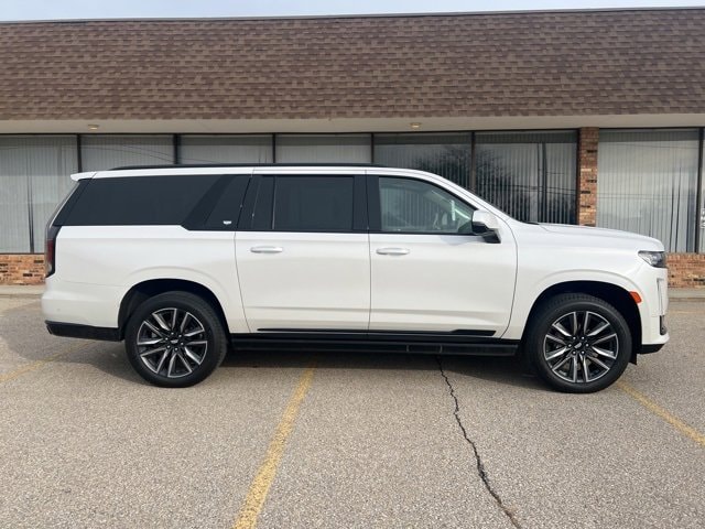 Certified 2021 Cadillac Escalade ESV Sport Platinum with VIN 1GYS4RKL3MR273390 for sale in Cedar Falls, IA