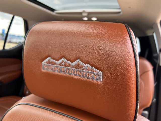 2018 Chevrolet Traverse High Country - Photo 12