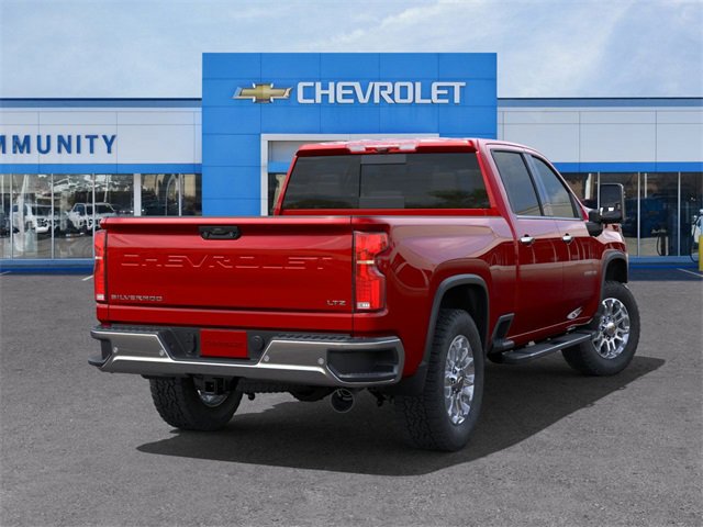 2025 Chevrolet Silverado 2500HD LTZ photo 4
